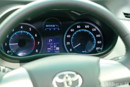 Тест-драйв Toyota Mark X Zio